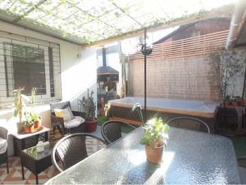 ¡Hogar perfecto en Huechuraba, Santiago!