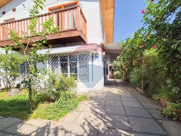 Casa única en La Reina: comodidad y estilo juntos