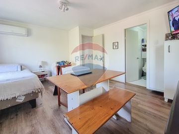 Casa única en La Reina: comodidad y estilo juntos