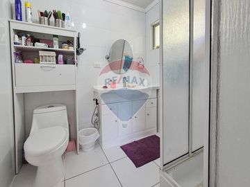 Casa única en La Reina: comodidad y estilo juntos