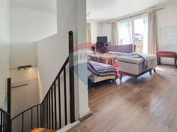 Casa única en La Reina: comodidad y estilo juntos