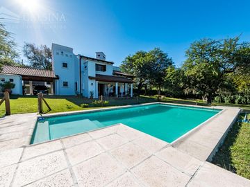Casa en venta en Villa Allende