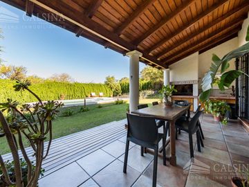 Casa en venta en Villa Allende