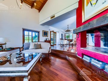 Casa en venta en Villa Allende