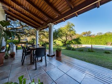 Casa en venta en Villa Allende