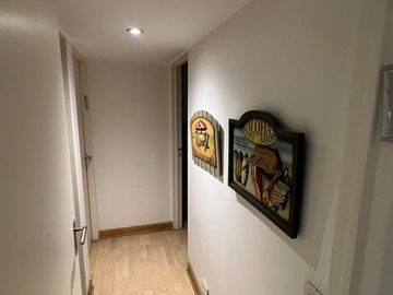 Departamento 4 ambientes con patio frente al Polo