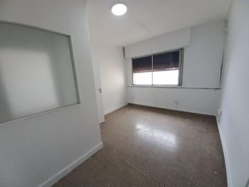 Oficina céntrica en alquiler