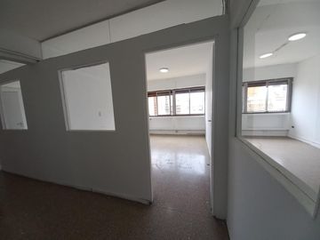 Oficina céntrica en alquiler