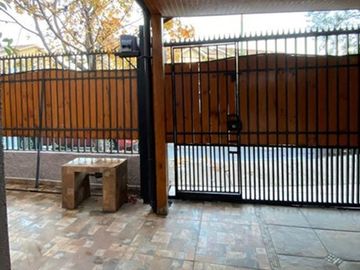 Casa en condominio con Terraza y Piscina