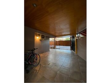 Casa en condominio con Terraza y Piscina