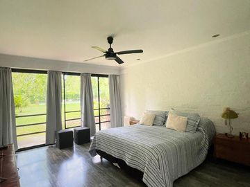 CASA 6 AMBIENTES CON PILETA EN VENTA, BARRIO SEMI CERRADO SAN JORGE, LOS CARDALES