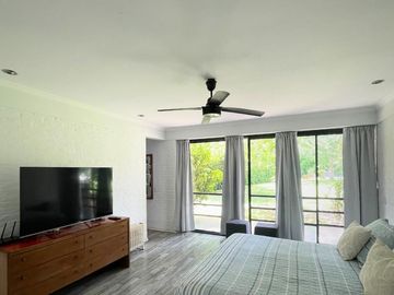 CASA 6 AMBIENTES CON PILETA EN VENTA, BARRIO SEMI CERRADO SAN JORGE, LOS CARDALES