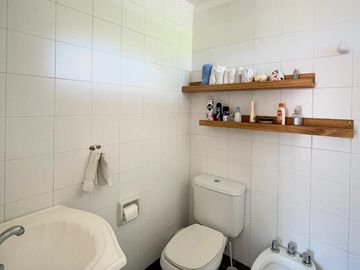 CASA 6 AMBIENTES CON PILETA EN VENTA, BARRIO SEMI CERRADO SAN JORGE, LOS CARDALES