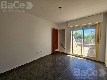 Venta duplex en la sexta - Universidades