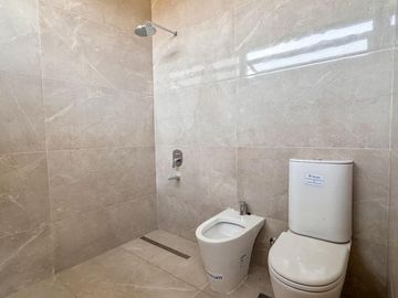 VENTA CASA  DE 4 DORMITORIOS BARRIO CERRADO ALTOS DE CAMPO GRANDE