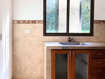 CASA 4 AMBIENTES EN VENTA, BARRIO SANTA BRIGIDA, LOS CARDALES