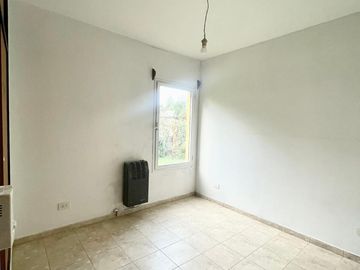 CASA 4 AMBIENTES EN VENTA, BARRIO SANTA BRIGIDA, LOS CARDALES