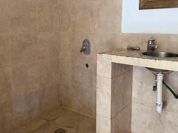 CASA 4 AMBIENTES EN VENTA, BARRIO SANTA BRIGIDA, LOS CARDALES