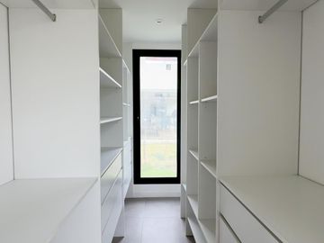 Venta Casa - Barrio Privado Altos de Campo Grande / Pilar