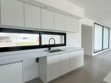 Venta Casa - Barrio Privado Altos de Campo Grande / Pilar