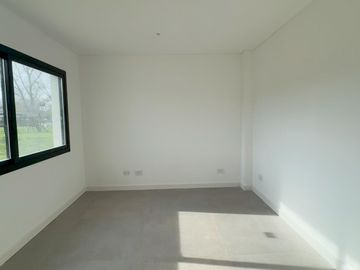 Venta Casa - Barrio Privado Altos de Campo Grande / Pilar