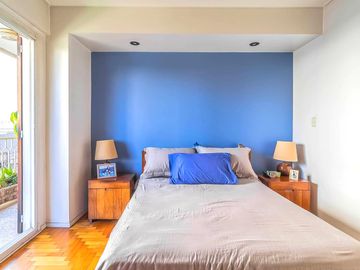 Departamento a la venta de 7 ambientes en Flores Piso entero