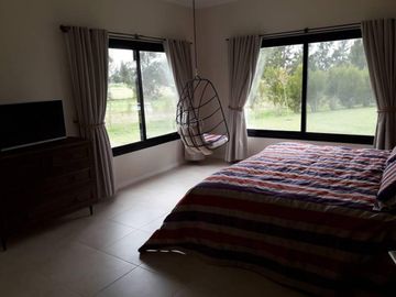 AREA 60-LA VICTORIA POLO COUNTRY CLUB-EXCELENTE CASA ESTRENAR