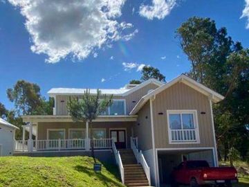 Casa en venta  y Alquiler Temporada  Enero/ Febrero 2026  4 dormitorios Pileta  Costa Esmeralda Senderos 3 con pileta