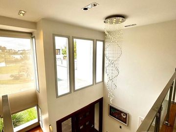 Casa en venta - Barrio Terralagos, Canning