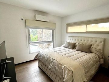 Casa en venta - Barrio Terralagos, Canning