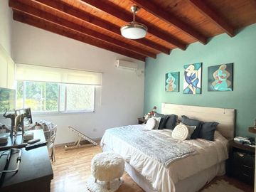 CASA 5 AMBIENTES EN VENTA, BARRIO EL CARDAL I, LOS CARDALES