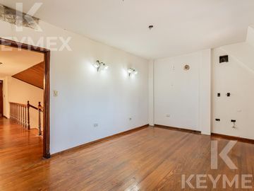 Venta Casa 5 dormitorios en suite en 5 57 y 58 La Plata