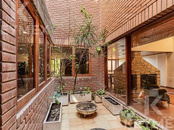 Venta Casa 5 dormitorios en suite en 5 57 y 58 La Plata