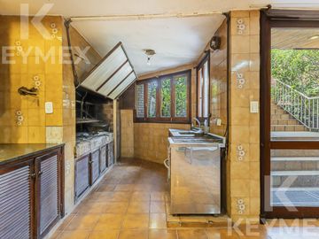 Venta Casa 5 dormitorios en suite en 5 57 y 58 La Plata