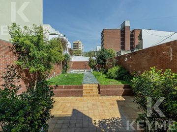 Venta Casa 5 dormitorios en suite en 5 57 y 58 La Plata