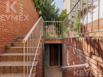 Venta Casa 5 dormitorios en suite en 5 57 y 58 La Plata