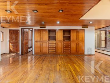 Venta Casa 5 dormitorios en suite en 5 57 y 58 La Plata