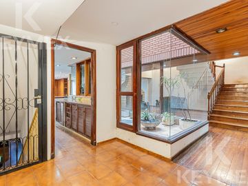 Venta Casa 5 dormitorios en suite en 5 57 y 58 La Plata