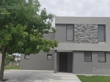 Casa en venta en barrio San Matias