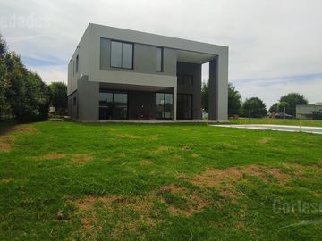 Casa en venta en barrio San Matias