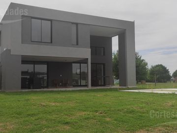 Casa en venta en barrio San Matias