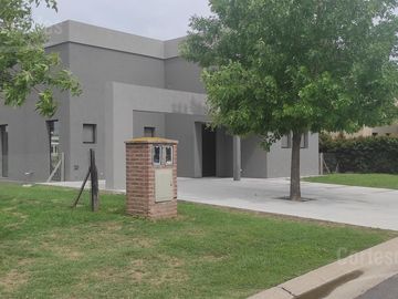 Casa en venta en barrio San Matias