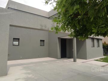 Casa en venta en barrio San Matias