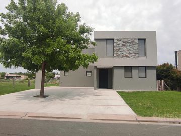 Casa en venta en barrio San Matias