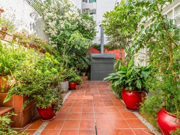 EXCELENTE CASA DE ESTILO - VENTA - 6 AMB - SUITE - PATIO - PARRILLA - BELGRANO R