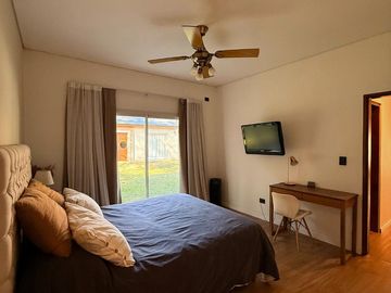 CASA 5 AMBIENTES EN VENTA, BARRIO PARQUE NATURA, LOS CARDALES