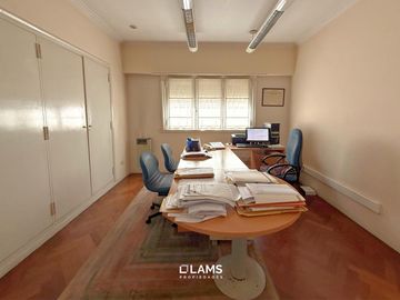 Chalet en Venta - 6 ambientes - La Perla