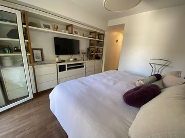 Venta Departamento de 4 Ambientes con dependencia y dos cocheras en Palermo, Las Cañitas