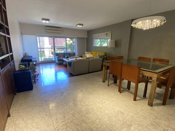 Venta Departamento de 4 Ambientes con dependencia y dos cocheras en Palermo, Las Cañitas