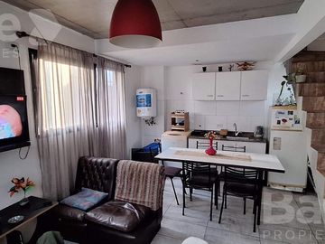 Duplex 1 dormitorio Rep. de la Sexta